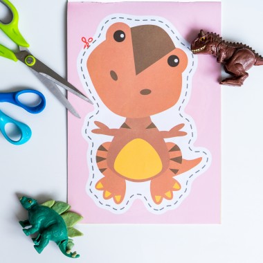 Вырезалки для самых маленьких. Забавные динозаврики Вырезалки для самых маленьких. Забавные динозаврики