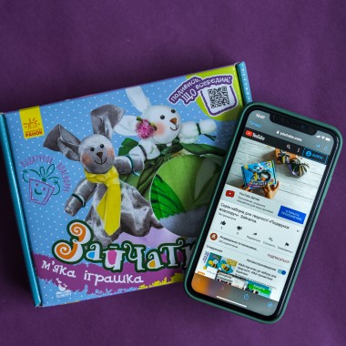 Подарок своими руками. Кукла — мягкая игрушка. Зайчики